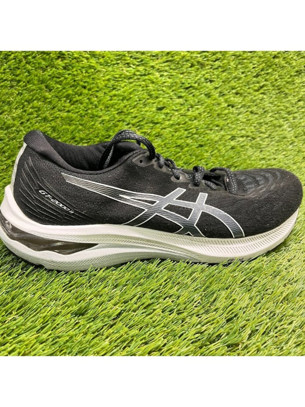 Asics GT 2000 11 Womens Size 9 Black White Athletic Running Shoes Sneakers